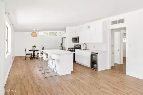 519 W 16th St, Tempe, AZ 85281