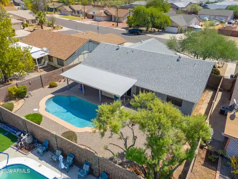 5142 N 85th Ave, Glendale, AZ 85305