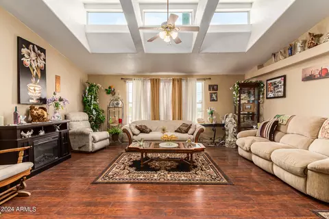 562 N Vista Rd, Apache Junction, AZ 85119 photo 6