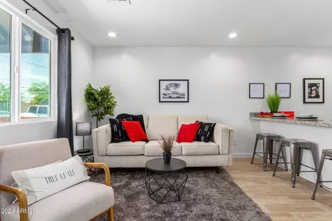 572 N Pasadena --, Mesa, AZ 85201 photo 8