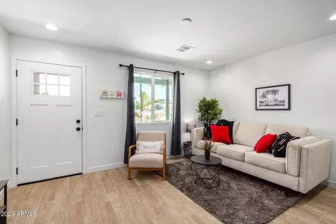 572 N Pasadena --, Mesa, AZ 85201 photo 9