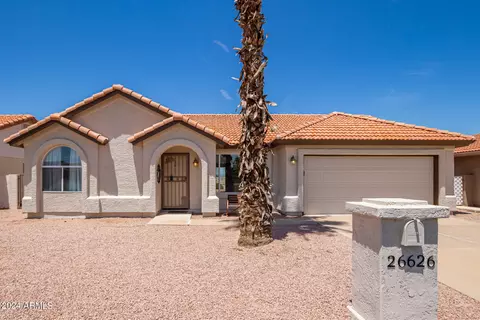 26626 S Pinewood Dr, Sun Lakes, AZ 85248