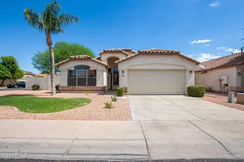 12582 W Desert Flower Rd, Avondale, AZ 85392