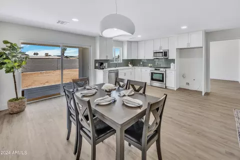 2928 E Mobile Ln, Phoenix, AZ 85040 photo 11