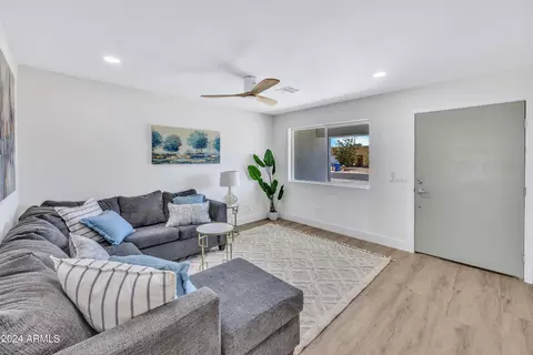 2928 E Mobile Ln, Phoenix, AZ 85040 photo 5