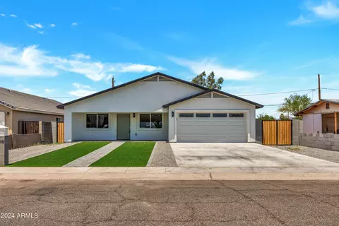 2928 E Mobile Ln, Phoenix, AZ 85040