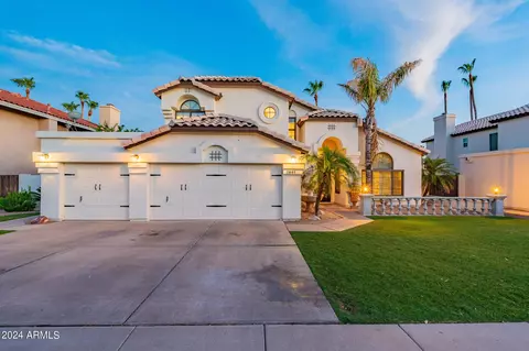 1441 W Emerald Key Ct, Gilbert, AZ 85233