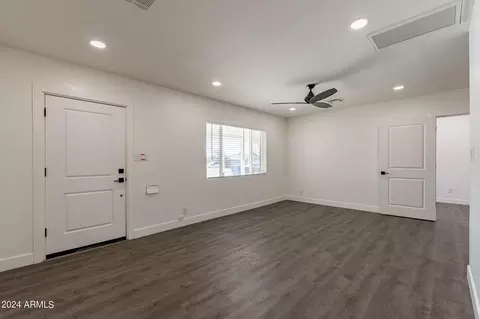 502 S Pasadena --, Mesa, AZ 85210 photo 5
