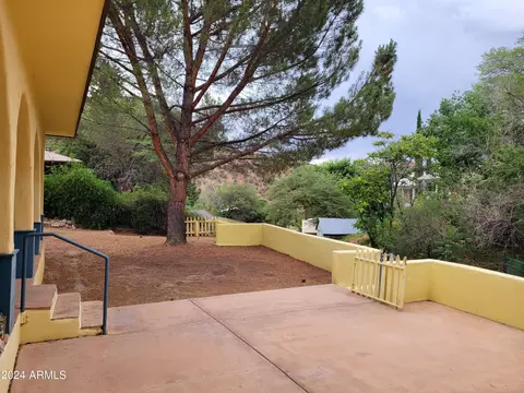 151 Quarry Rd, Bisbee, AZ 85603 photo 2