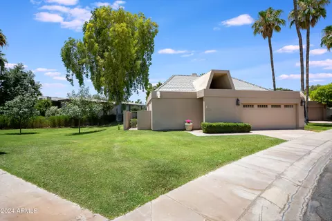 2441 E Oregon Ave, Phoenix, AZ 85016 photo 2