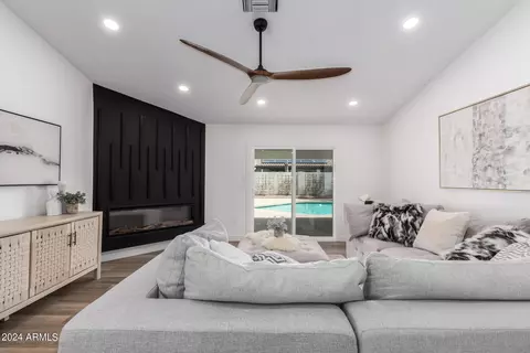 4344 E Beck Ln, Phoenix, AZ 85032 photo 15