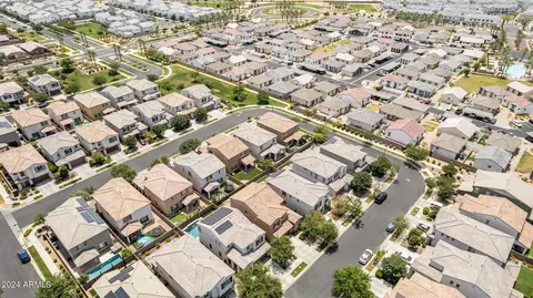 View/Area - 9539 E Thornbush Ave, Mesa, AZ 85212 photo 4 of 11