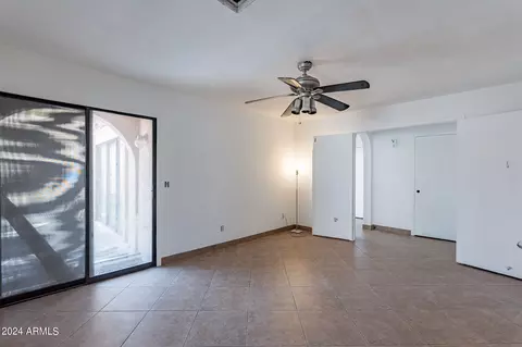 4142 E Cholla Canyon Dr, Phoenix, AZ 85044 photo 10