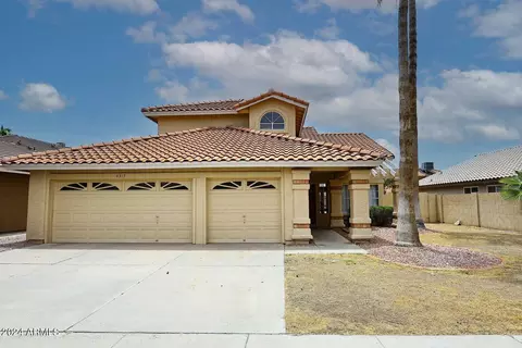 4317 E Silverwood Dr, Phoenix, AZ 85048