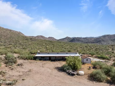 24200 S Jakes Way, Congress, AZ 85332