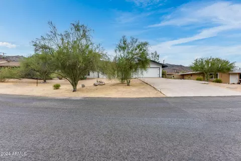 1701 E Pickrell Dr, Phoenix, AZ 85042 photo 7