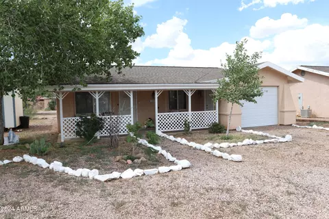Exterior - 1317 E Justin St, Pearce, AZ 85625 photo 1 of 5