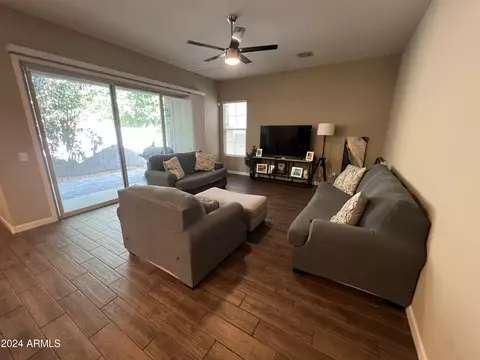 3055 N 33rd Pl, Phoenix, AZ 85018 photo 14