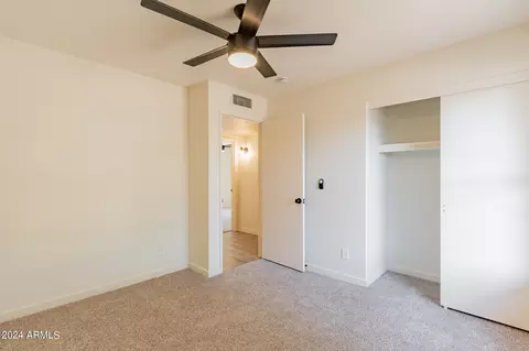 4624 E Cheyenne Dr, Phoenix, AZ 85044 photo 17