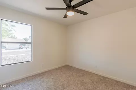 4624 E Cheyenne Dr, Phoenix, AZ 85044 photo 16