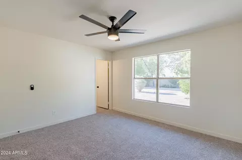 4624 E Cheyenne Dr, Phoenix, AZ 85044 photo 14