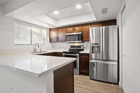 15442 N 29th St #4, Phoenix, AZ 85032