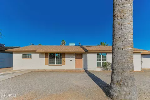 4107 W Pinchot Ave, Phoenix, AZ 85019