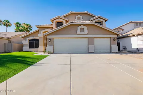 1834 E Pinto Dr, Gilbert, AZ 85296 photo 2