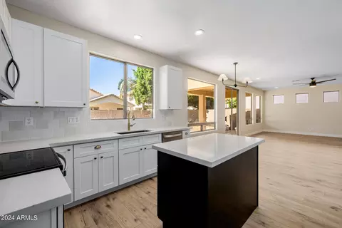 1834 E Pinto Dr, Gilbert, AZ 85296 photo 15