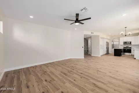 1834 E Pinto Dr, Gilbert, AZ 85296 photo 9