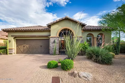 3807 E Crest Ln, Phoenix, AZ 85050 photo 35