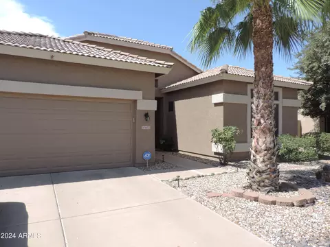 10521 E Forge Ave, Mesa, AZ 85208