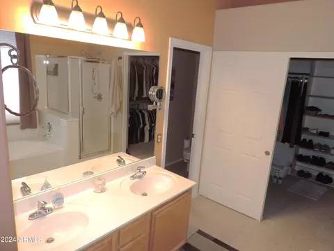 10521 E Forge Ave, Mesa, AZ 85208 photo 18