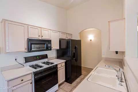 1729 E Del Rio St, Gilbert, AZ 85295 photo 5