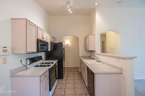 1729 E Del Rio St, Gilbert, AZ 85295 photo 7