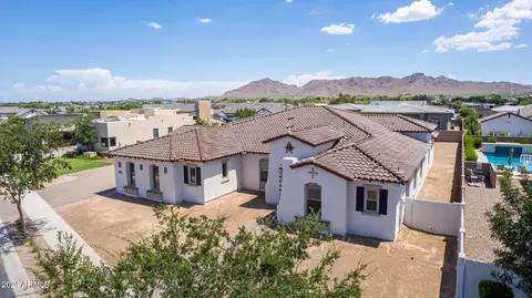 19899 E Natalie Way, Queen Creek, AZ 85142