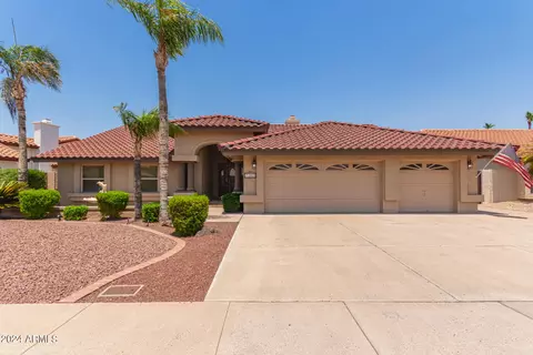 7202 W Wescott Dr, Glendale, AZ 85308