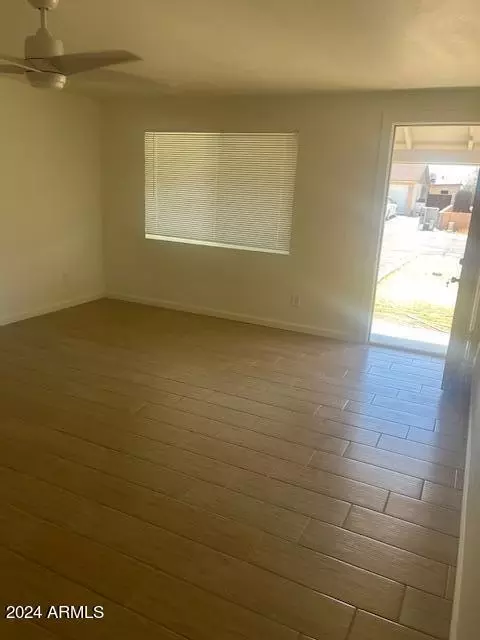 2019 N 70th Dr, Phoenix, AZ 85035 photo 40