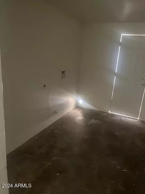 2019 N 70th Dr, Phoenix, AZ 85035 photo 16