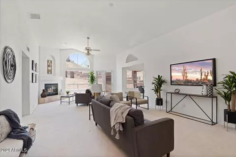 1601 E Waltann Ln, Phoenix, AZ 85022 photo 13