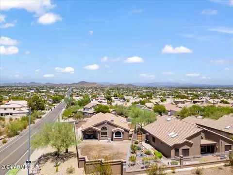 1601 E Waltann Ln, Phoenix, AZ 85022 photo 4