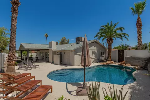2338 E Mescal St, Phoenix, AZ 85028 photo 2