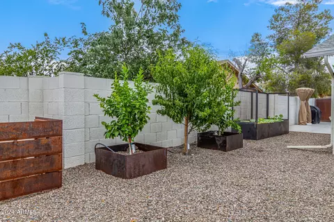 2338 E Mescal St, Phoenix, AZ 85028 photo 7