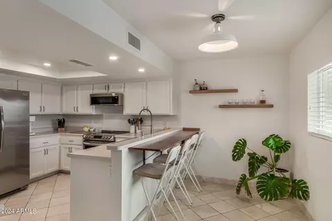2338 E Mescal St, Phoenix, AZ 85028 photo 17