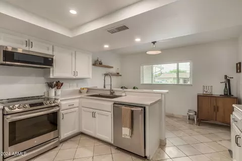 2338 E Mescal St, Phoenix, AZ 85028 photo 16