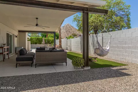 2338 E Mescal St, Phoenix, AZ 85028 photo 3