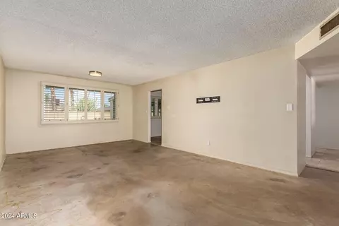 2324 E Del Rio Dr, Tempe, AZ 85282 photo 6