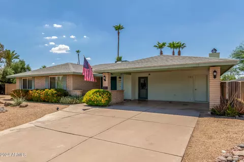2324 E Del Rio Dr, Tempe, AZ 85282 photo 2