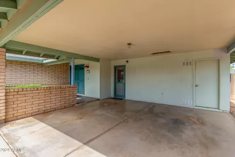 2324 E Del Rio Dr, Tempe, AZ 85282 photo 4