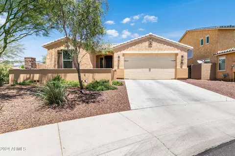 9956 W Spur Dr, Peoria, AZ 85383
